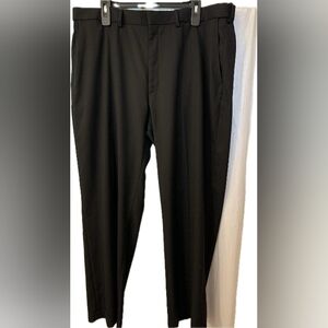 J. M. Haggar Black Classic Fit Dress Pants Size 40x29